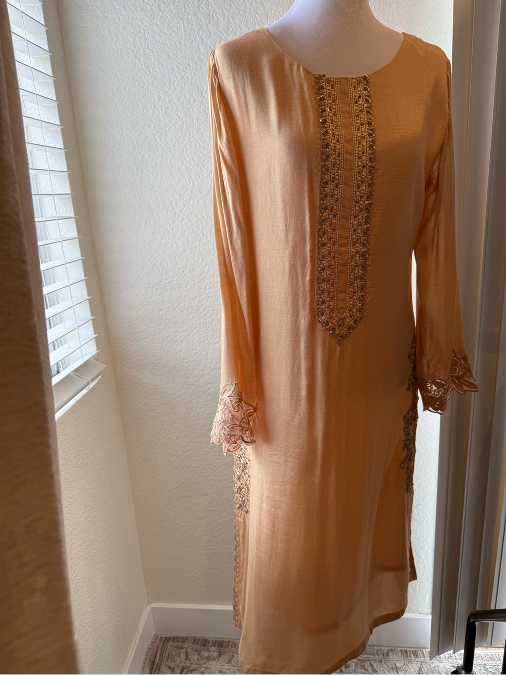 Azure Embroided set Peach Beige size Small